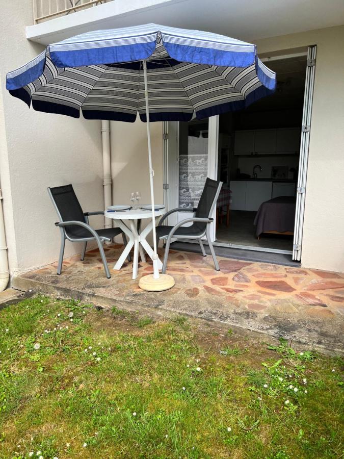 Apartamento Aux Hameaux Des Thermes Bagnoles de l'Orne Normandie Exterior foto