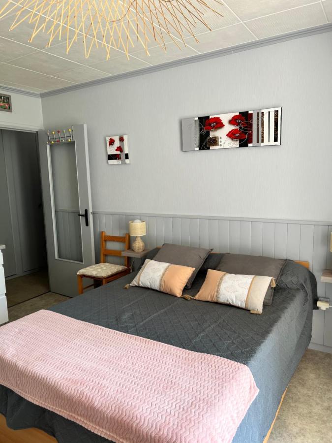 Apartamento Aux Hameaux Des Thermes Bagnoles de l'Orne Normandie Exterior foto